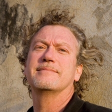Jon Lee Anderson talks to Sophie Hughes